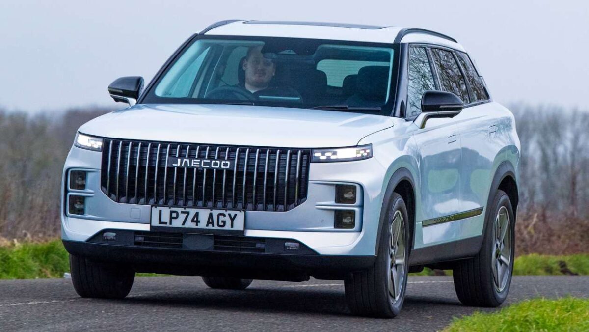 Skoda Enyaq iV UK drive exterior