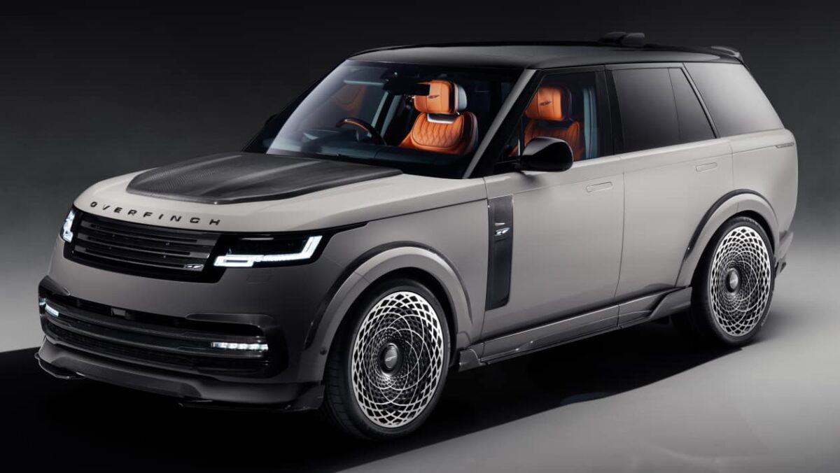 Une nouvelle édition de vitesse OverFinch donne au Range Rover plus de puissance et de bling supplémentaire