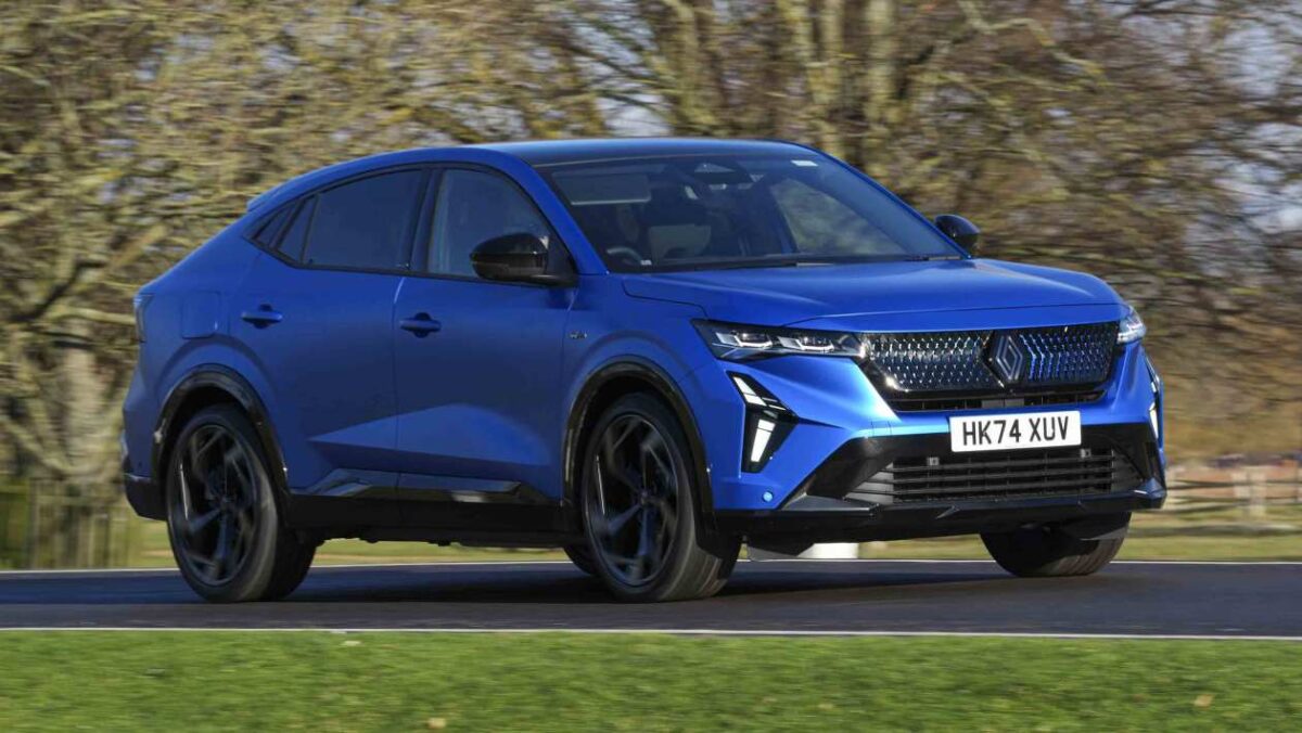 Renault Rafale - front corner