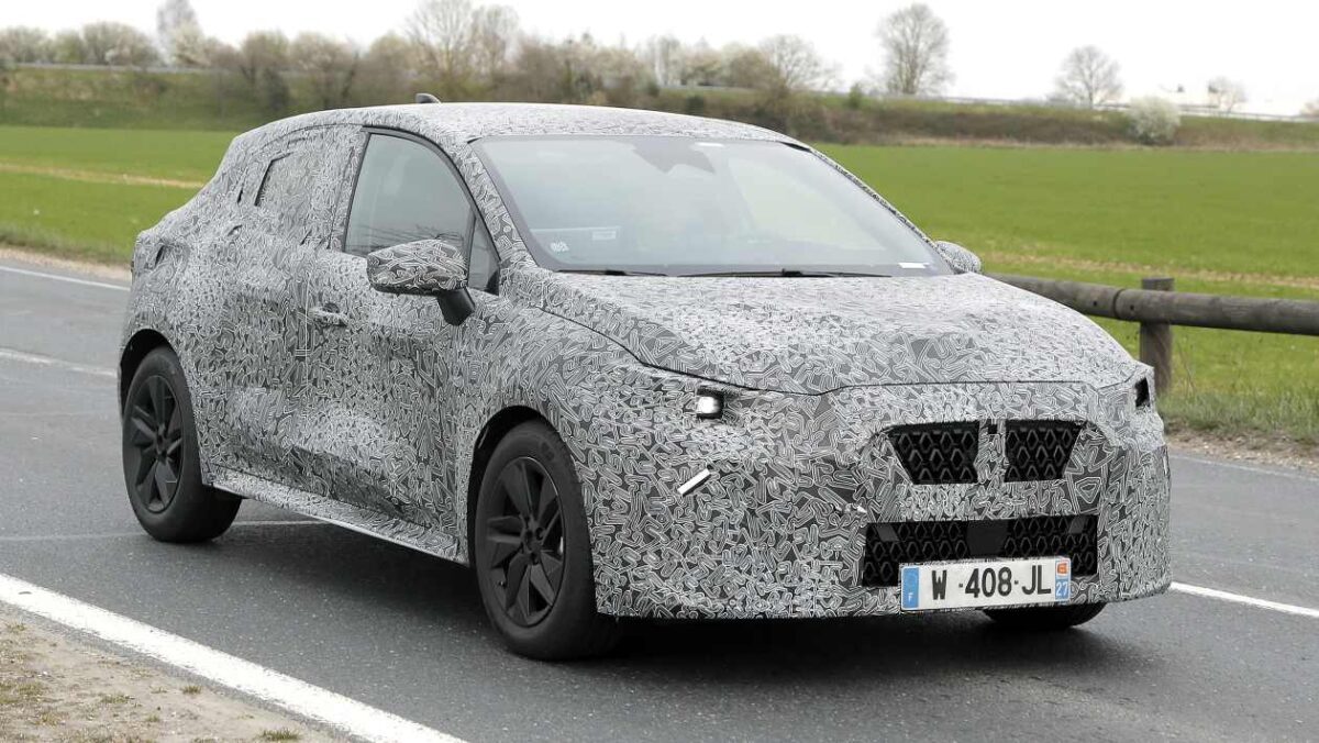 Baby Nissan Juke exclusive image - rear