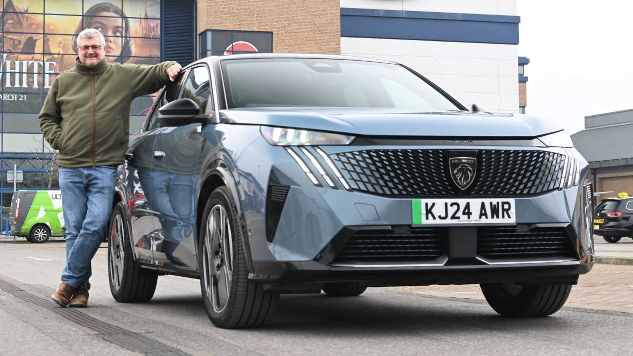 Peugeot E-3008 GT Test à long terme: look frappant mais technologie gênante