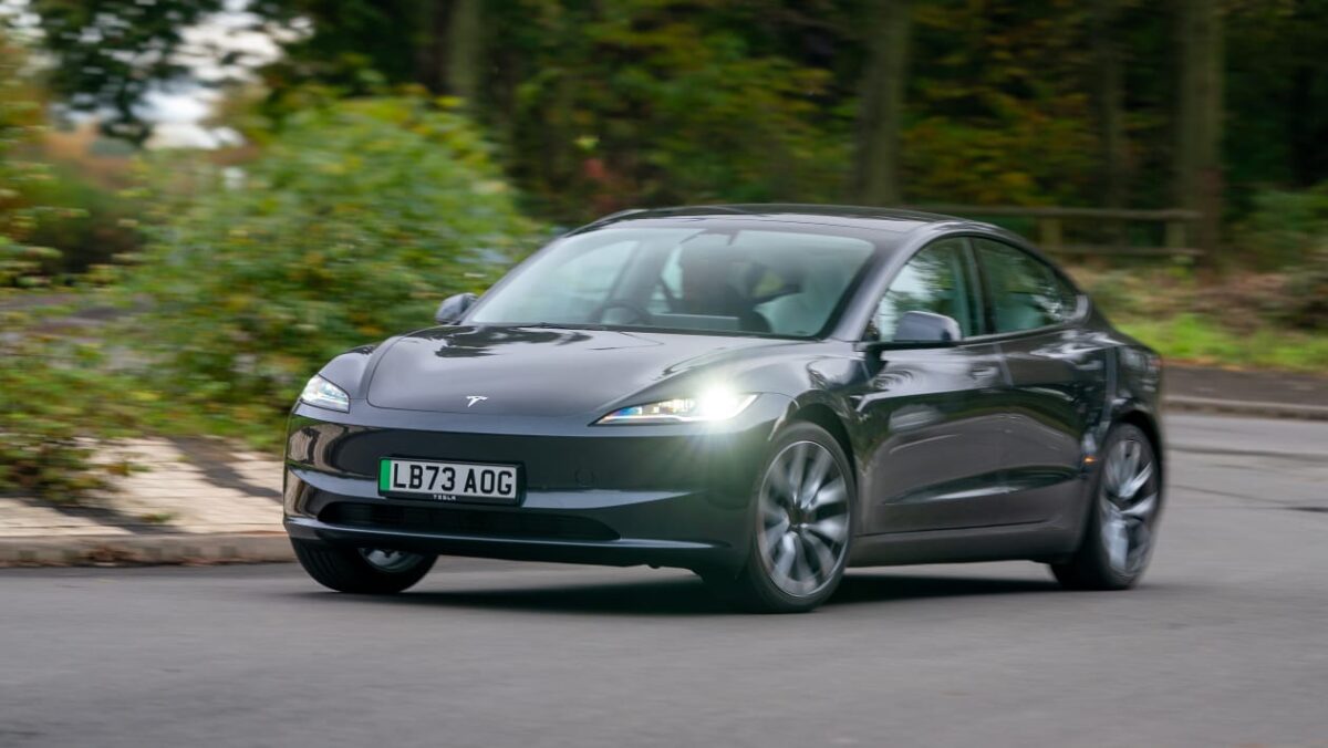 Tesla, Trump et tumbling Sales: Quel est le problème avec la marque EV d'Elon Musk?