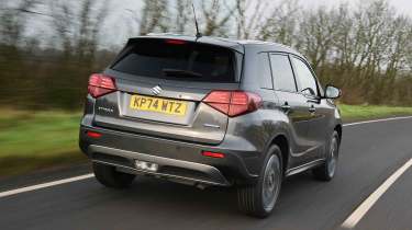 Suzuki Vitara - Suivi arrière, Alt