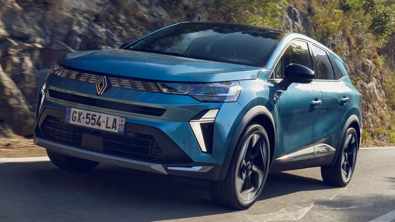 La nouvelle Renault Symbioz d'entrée de gamme est de 3 000 £ moins cher qu'une Nissan Qashqai