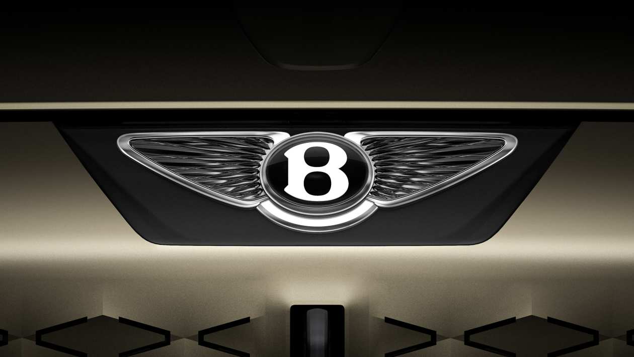 MG ZS - front cornering