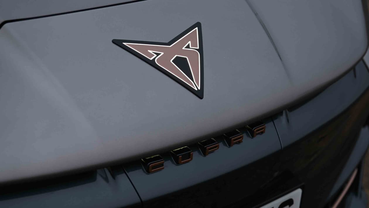 La nouvelle voiture du show-show majeure pour découvrir la future vision de conception de la marque