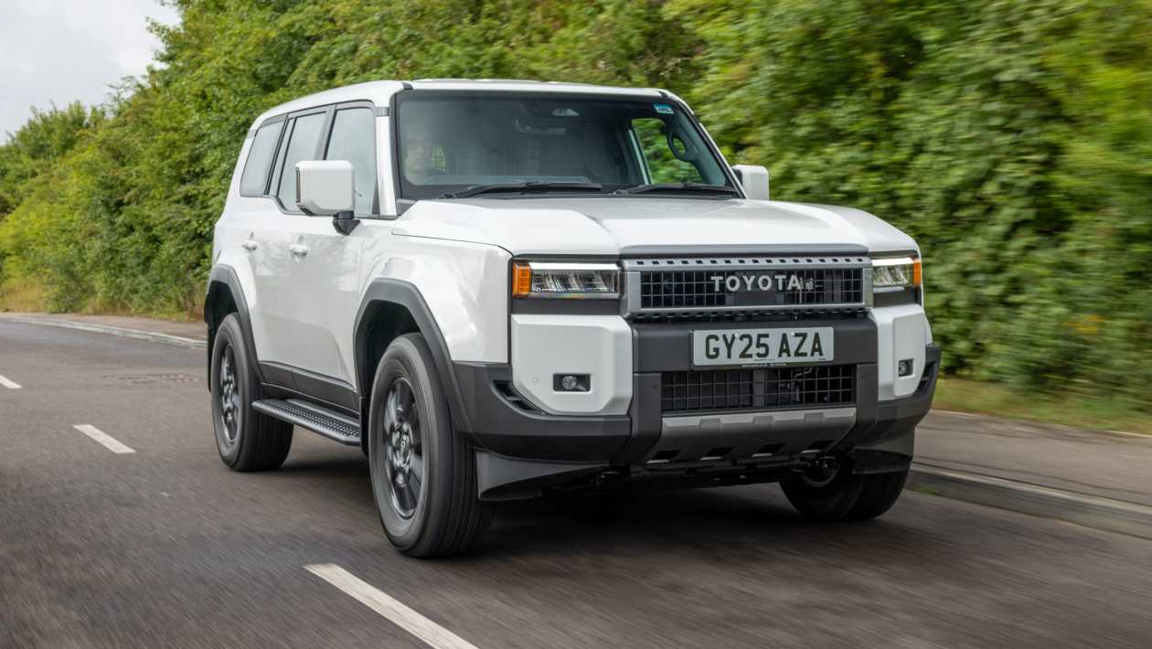 Toyota Land Cruiser Commercial Van Van