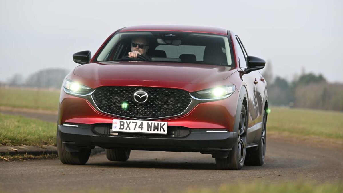 Affaire de la voiture du jour: Mazda CX-30 offre beaucoup de plaisir pour moins de 217 £ par mois