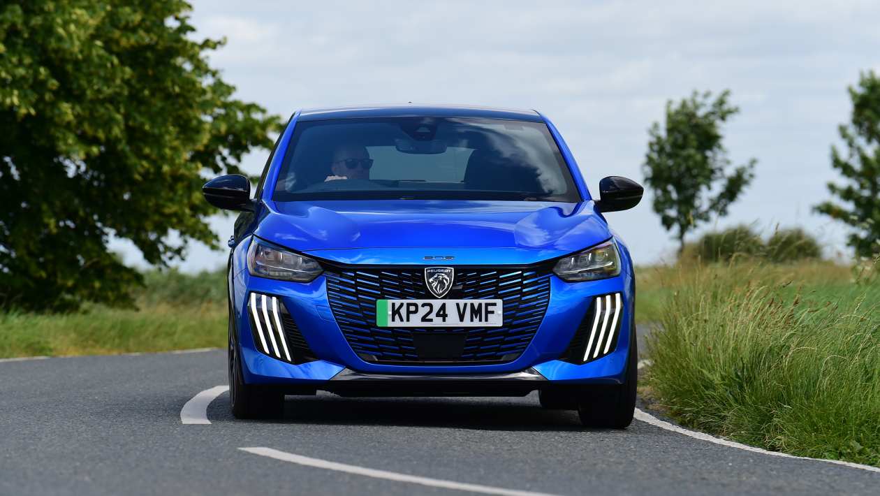 Affaire de la voiture du jour: Peugeot 208 GT est un moyen très élégant de dépenser 165 £ par mois