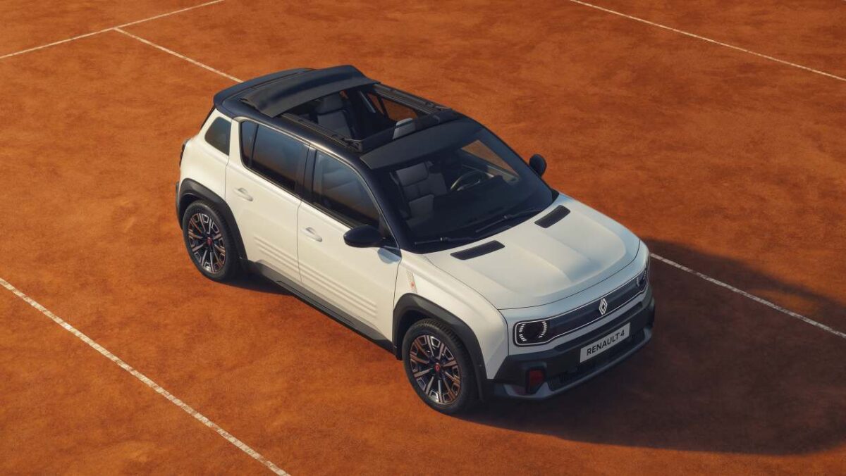 Renault 4 Roland-Garros édition spéciale servie à temps pour Roland-Garros
