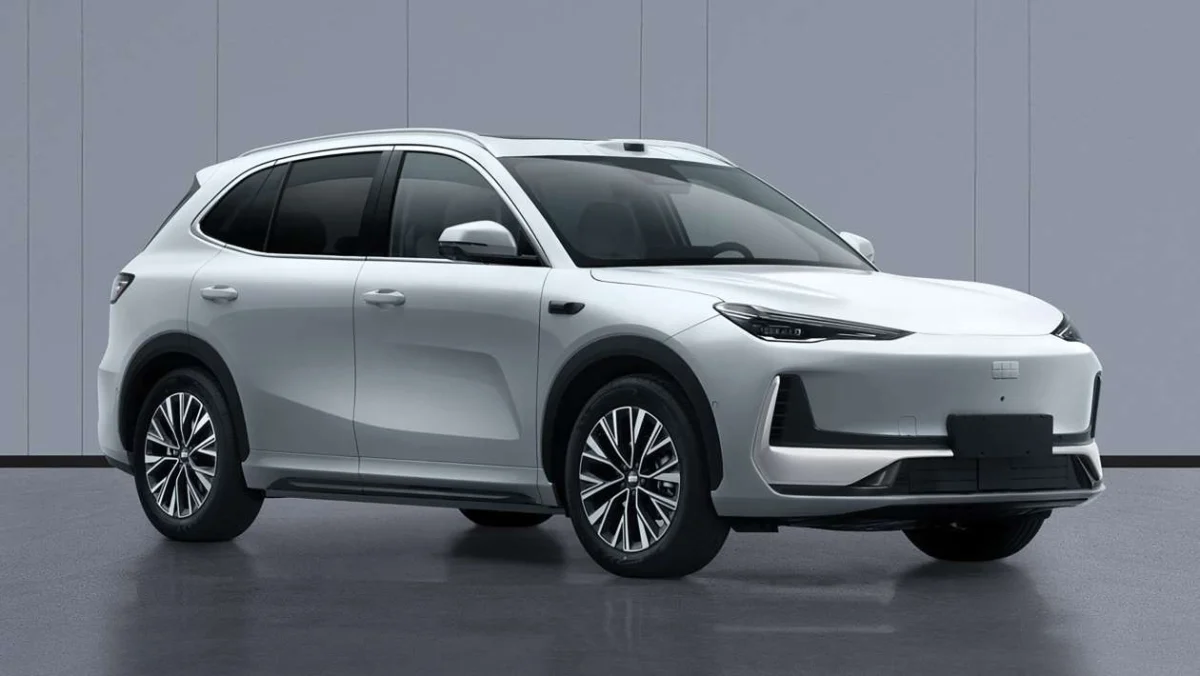 Le nouveau Geely EX5 passera de la traction avant à la traction arrière dans un lifting surprise