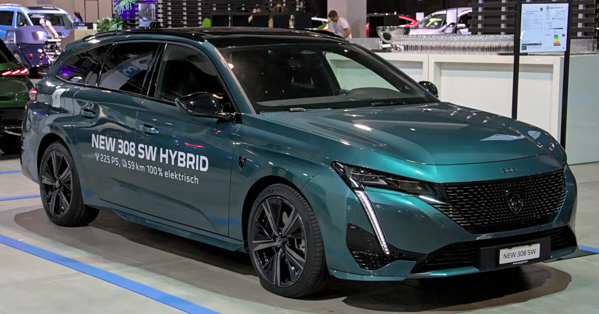 Combien coûte la Peugeot 308 R Hybrid ? Découvrez son prix et ses caractéristiques