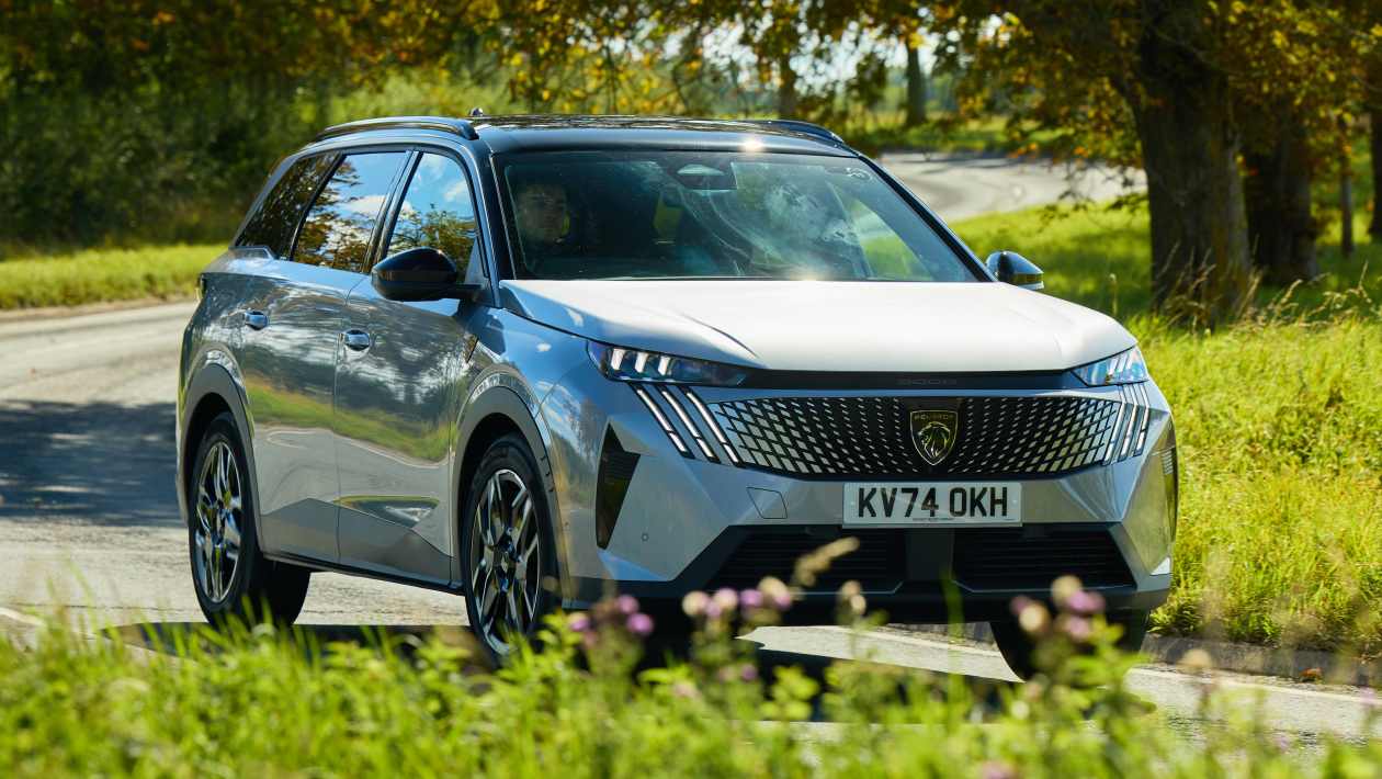 Affaire de la voiture de la journée: Carpigeot 5008 Family Car de 235 £ par mois