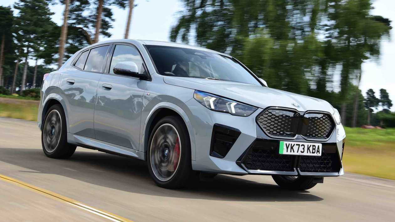 Affaire de la voiture du jour: BMW IX2 est un SUV électrique avec un style hors concours pour un prix debout de 307 £ par mois
