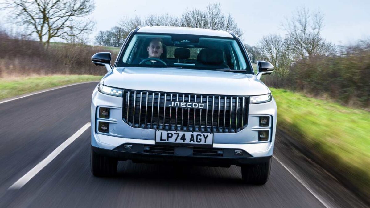 Affaire de la voiture du jour: Jaecoo 7 Newcomer propose un forfait SUV familial attrayant pour seulement 243 £ par mois