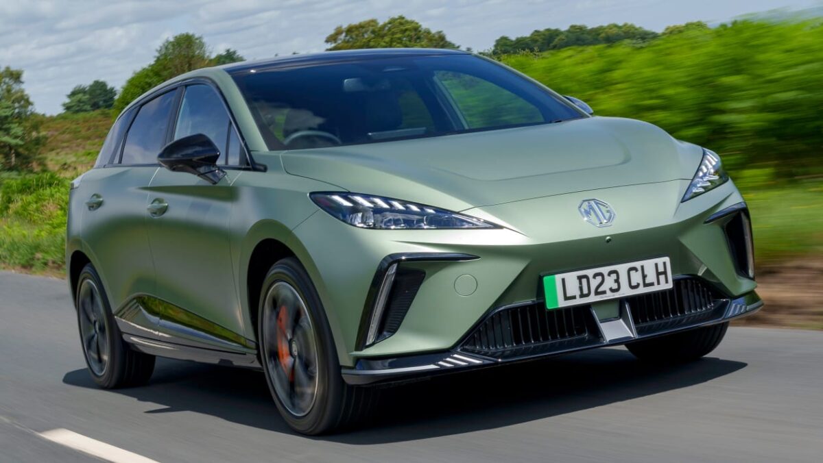 MG Motor UK MG4
