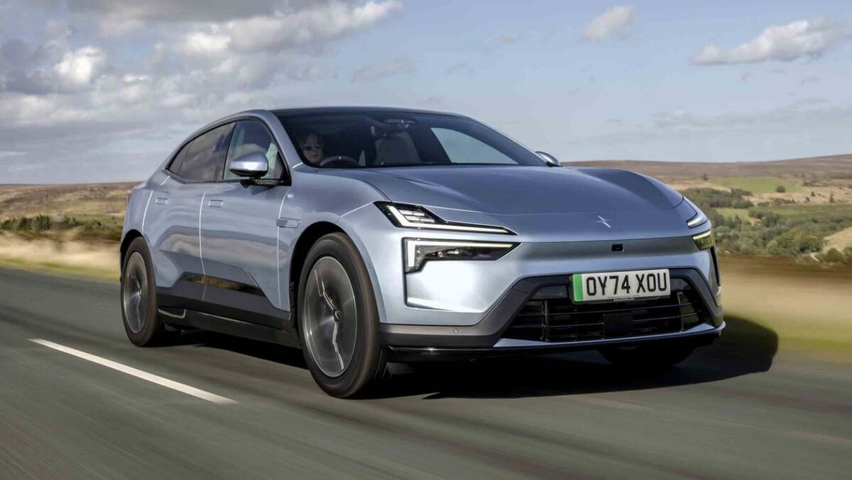 Affaire de la voiture du jour: pour 366 £ par mois, vous ne regardez pas en arrière avec le Polestar 4