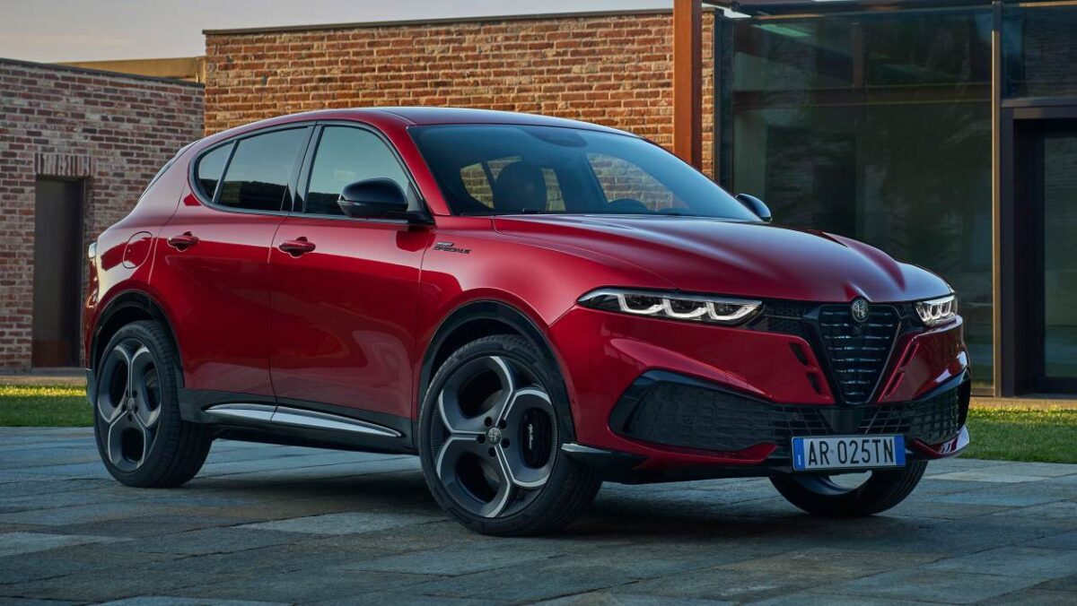 Alfa Romeo Tonale bénéficie d'un rafraîchissement inspiré des supercars et d'une réduction de prix