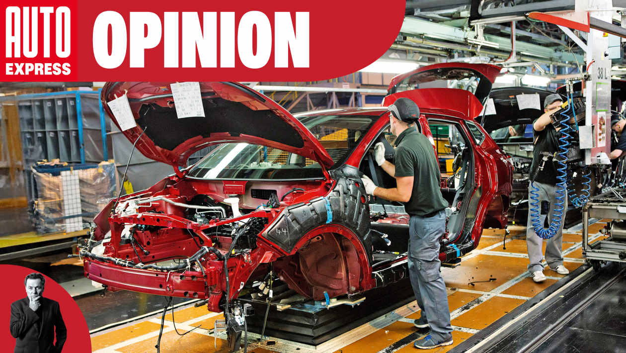 Alors que MG s'apprête à construire des voitures en Espagne, au moins Nissan bat le drapeau de la Grande-Bretagne
