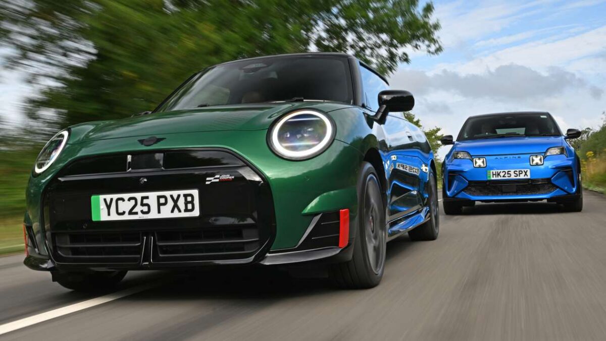 Alpine A290 vs Mini JCW Electric: Un affrontement électrique à hayon