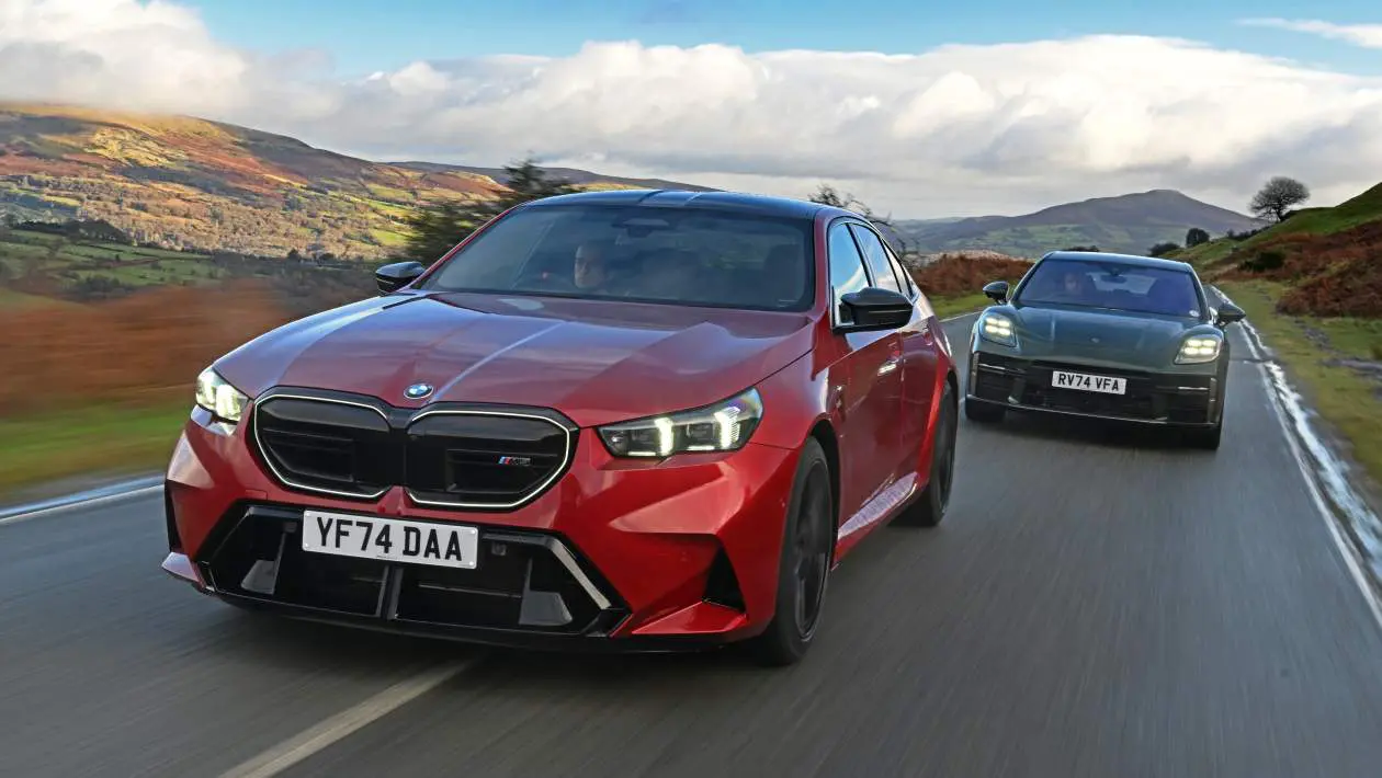 BMW M5 vs Porsche Panamera : quelle est la super-berline supérieure ?