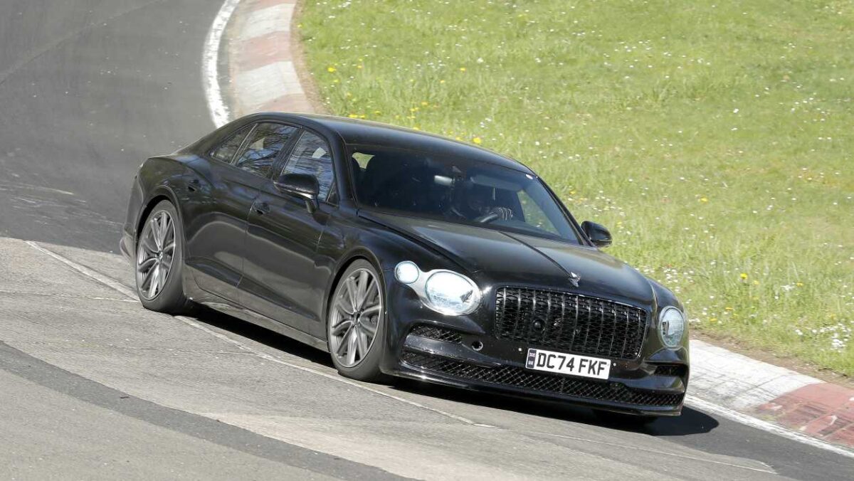 Bentley Flying Spur en ligne pour une mise à jour majeure et plus de luxe