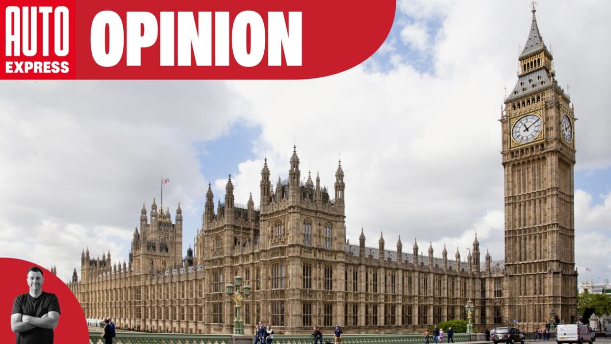 Ce budget d'automne ne guérit pas l'incertitude et le doute des acheteurs de voitures, il les aggrave