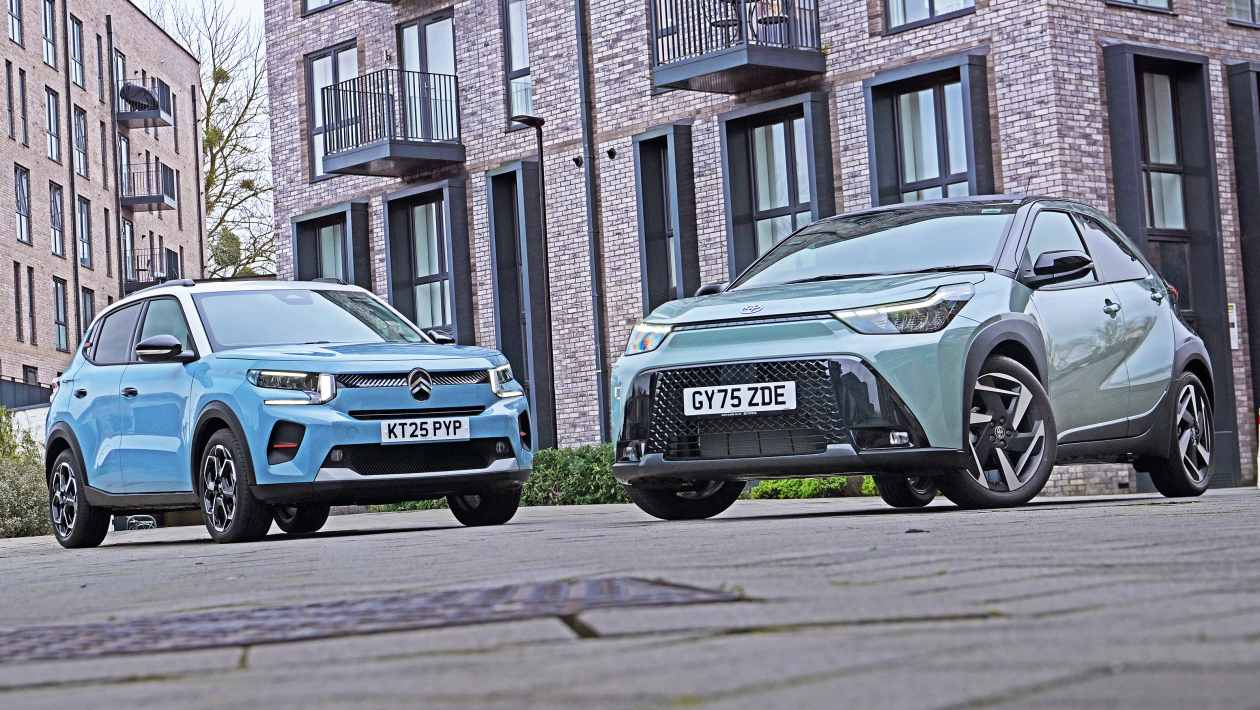 Citroën C3 vs Toyota Aygo X : des hybrides à petit budget dans un bras de fer à enjeux élevés