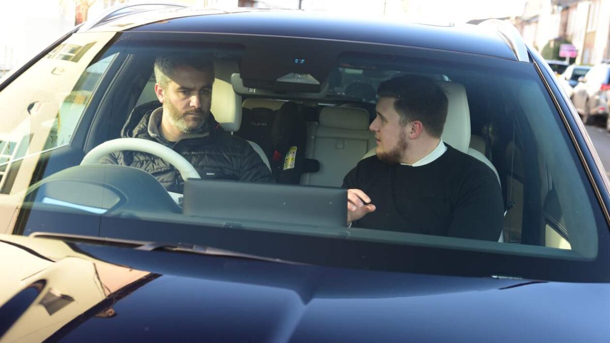 Conversation Killer: La moitié des conducteurs admettent que de petits discours deviennent une grande distraction