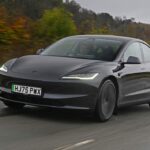 Désolé, les passionnés d'essence : la Tesla Model 3 a été élue meilleure voiture à posséder au Royaume-Uni