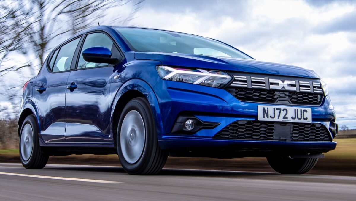 Dacia Sandero 1.0 TCe Expression front corner