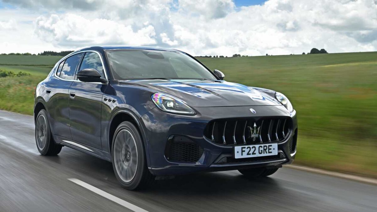 Essai de la nouvelle Maserati Grecale 300 2026 : un petit moteur à moindre prix a du sens