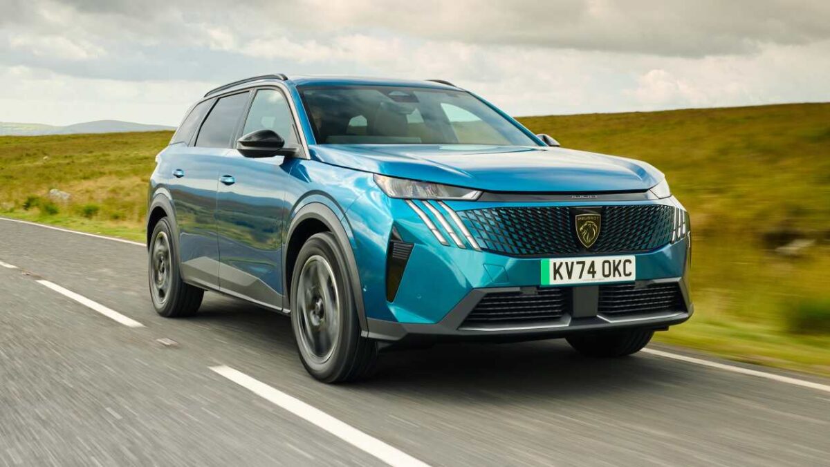 Essai du Peugeot E-5008