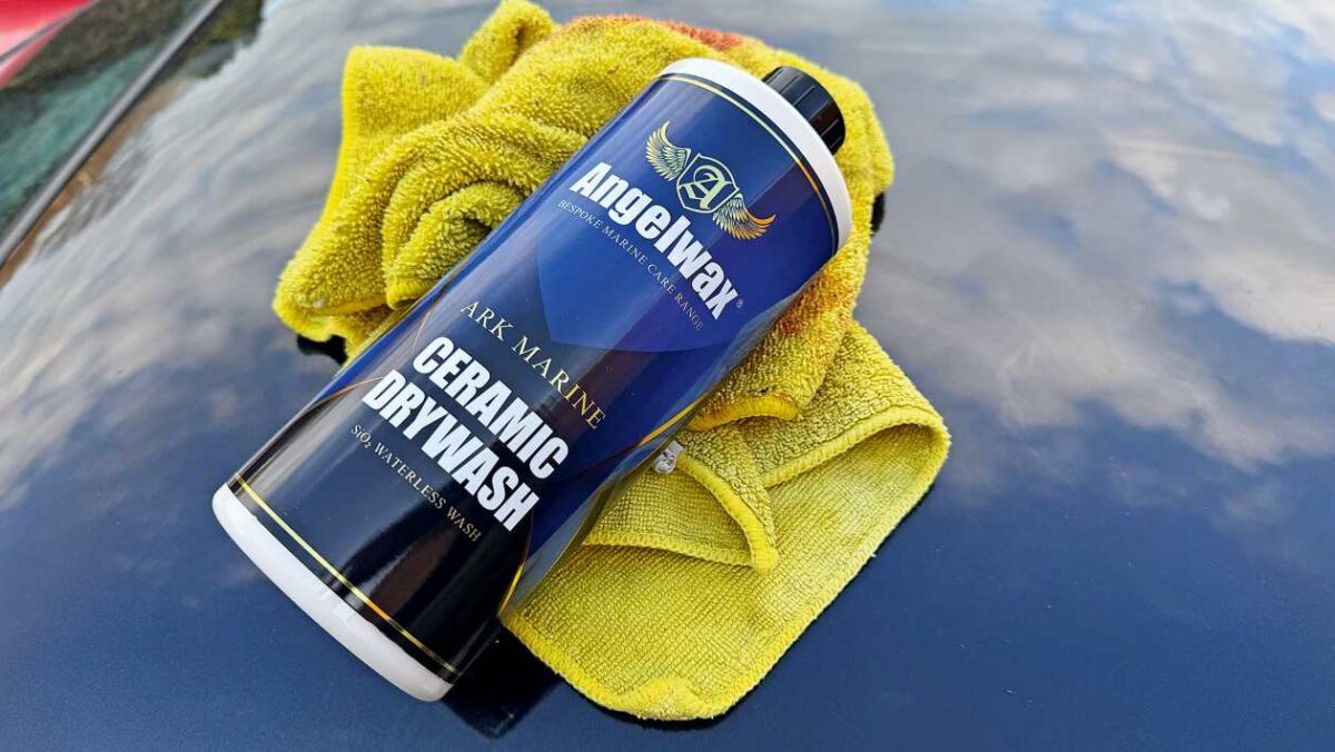 Examen du lavage à sec en céramique Angelwax Ark Marine