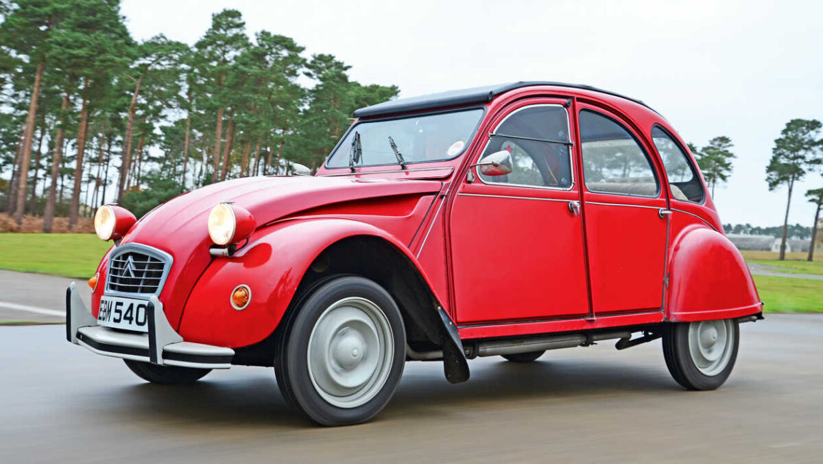 Guide d'achat Citroën 2CV d'occasion (1948-1990) : dingue, mais qui vous fera sourire à coup sûr