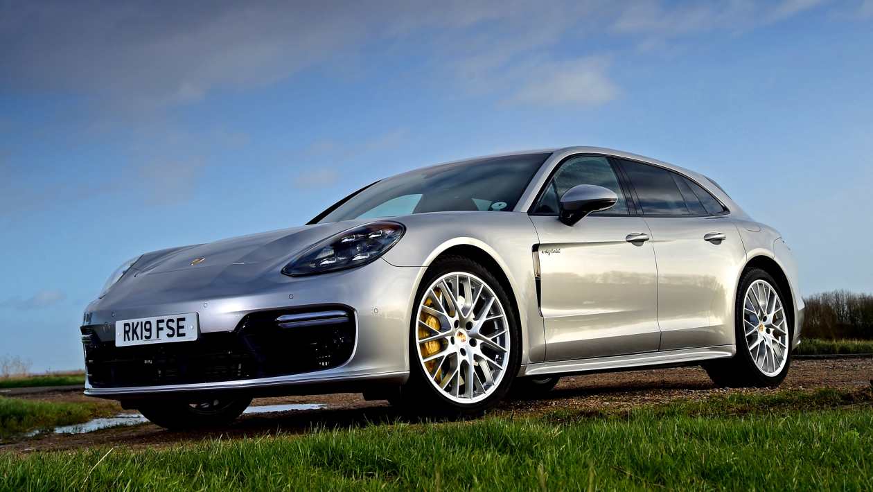 Guide d'achat Porsche Panamera (Mk2, 2016-2023) d'occasion : une voiture familiale qui vous fera sourire à coup sûr