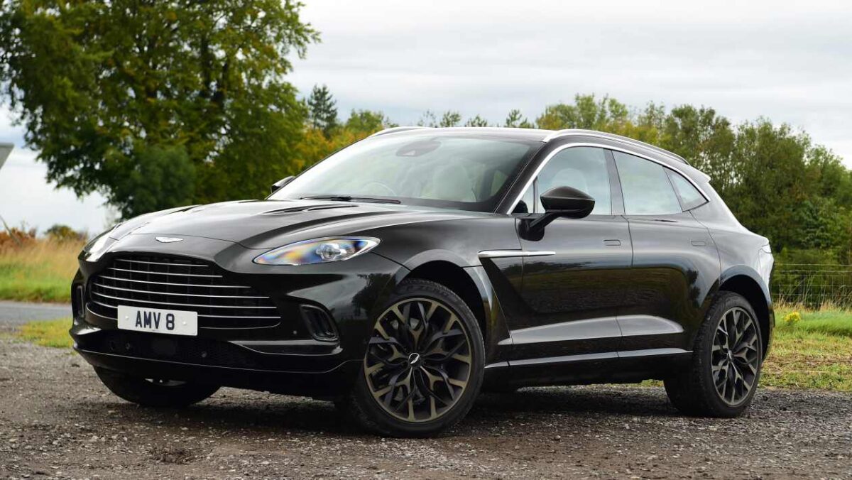 Guide d'achat d'une Aston Martin DBX (Mk1, 2020-date) d'occasion : le SUV de luxe a fière allure et se sent spécial