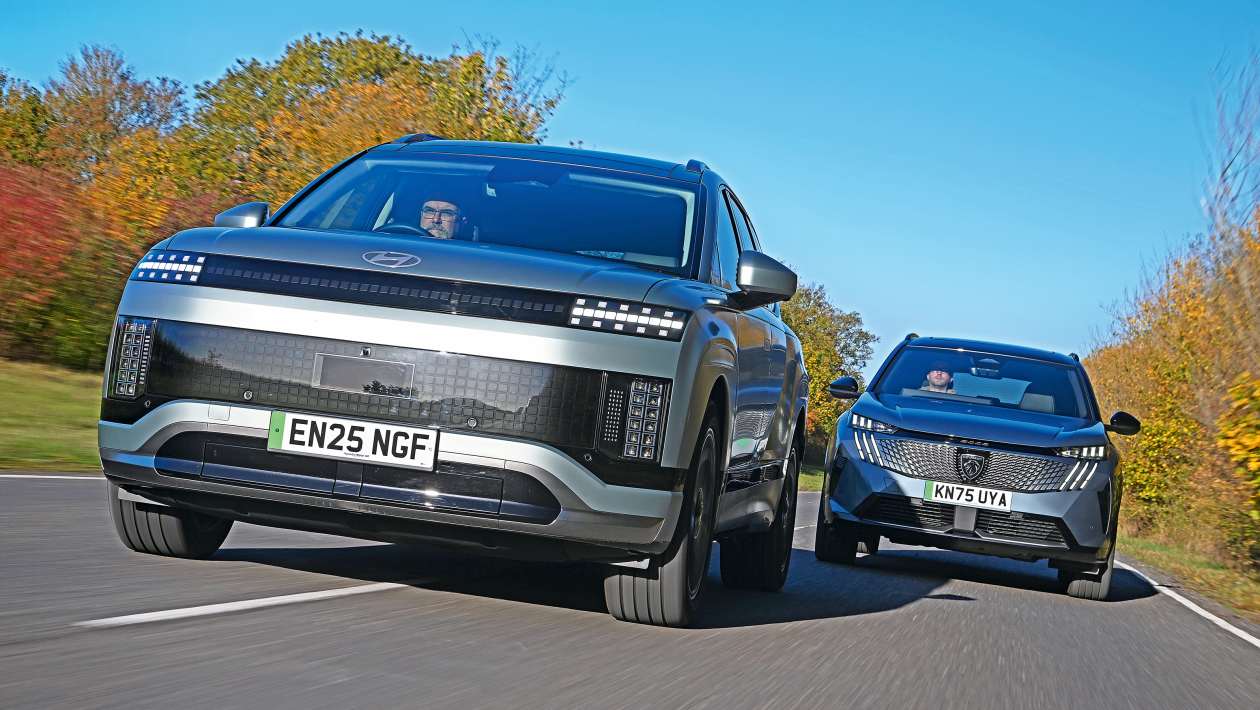 Renault Trafic - front