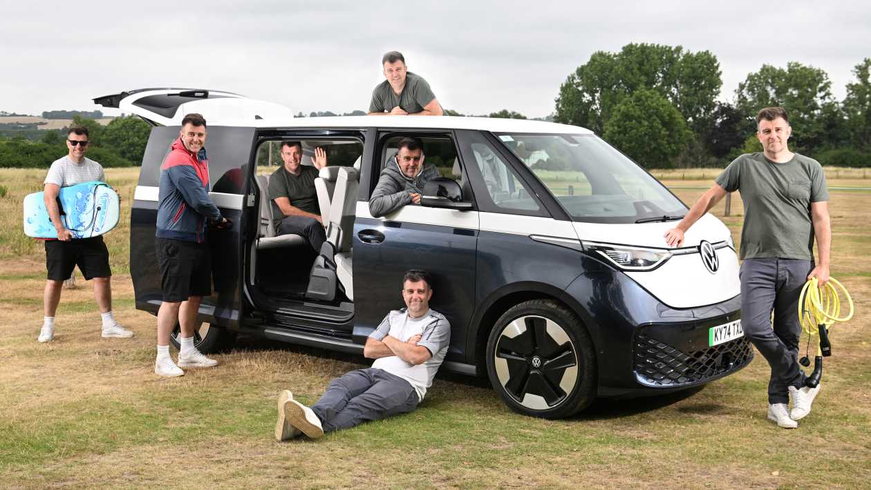 ID Volkswagen. Buzz Style LWB Test à long terme: Retro MPV montre plus grand est meilleur