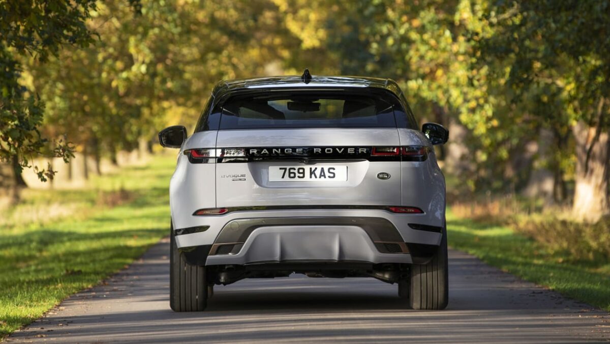 Jaguar Land Rover arrête les exportations de voitures vers les États-Unis dans le sillage des tarifs Trump