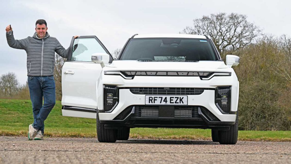 KGM Actyon K50 Test à long terme: Value SUV joue un jeu grand public