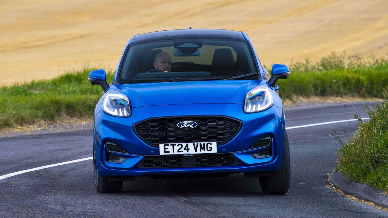 La Ford Puma est une fois de plus la voiture la plus vendue au Royaume-Uni et les Britanniques prouvent leur amour pour l'essence.