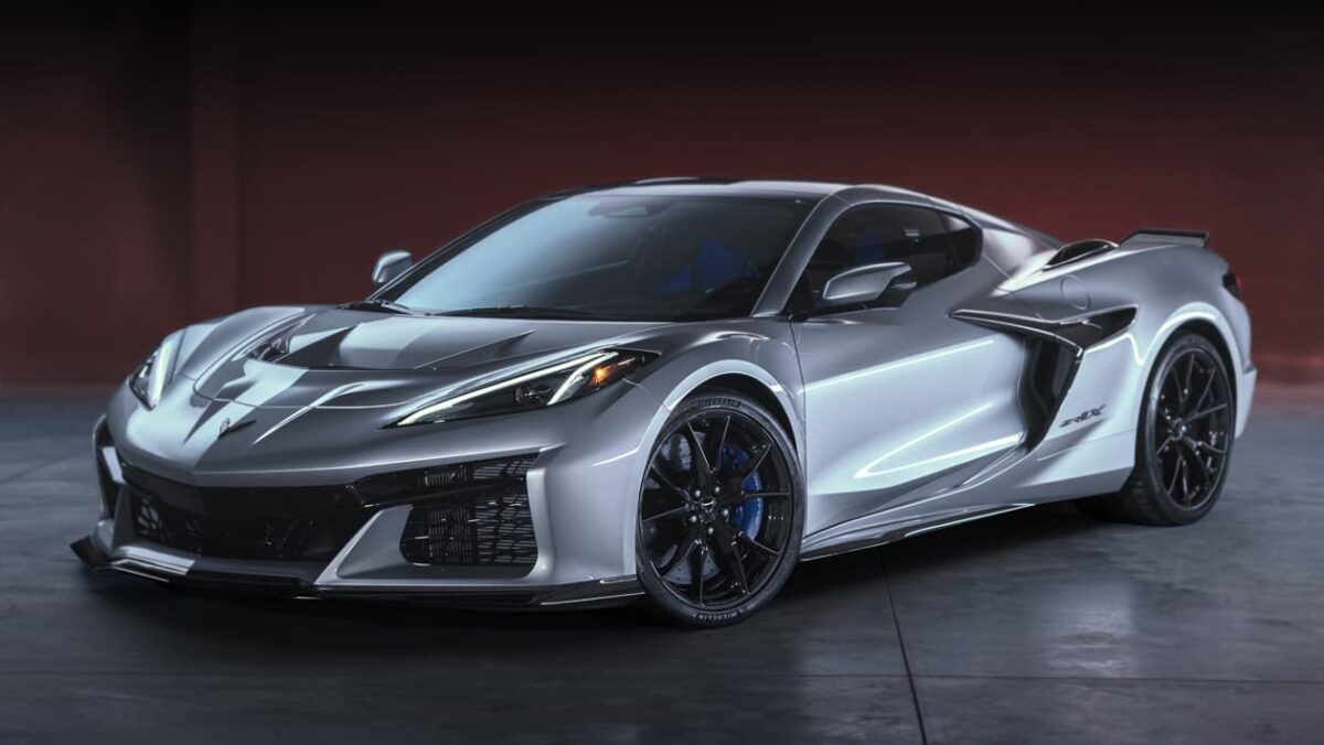 La nouvelle Chevrolet Corvette Zr1x est plus rapide qu'une Ferrari F80