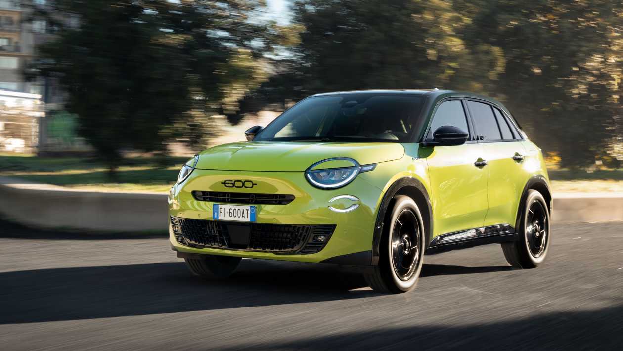 La nouvelle Fiat 600 Sport injecte au petit SUV chic une attitude de mauvais garçon