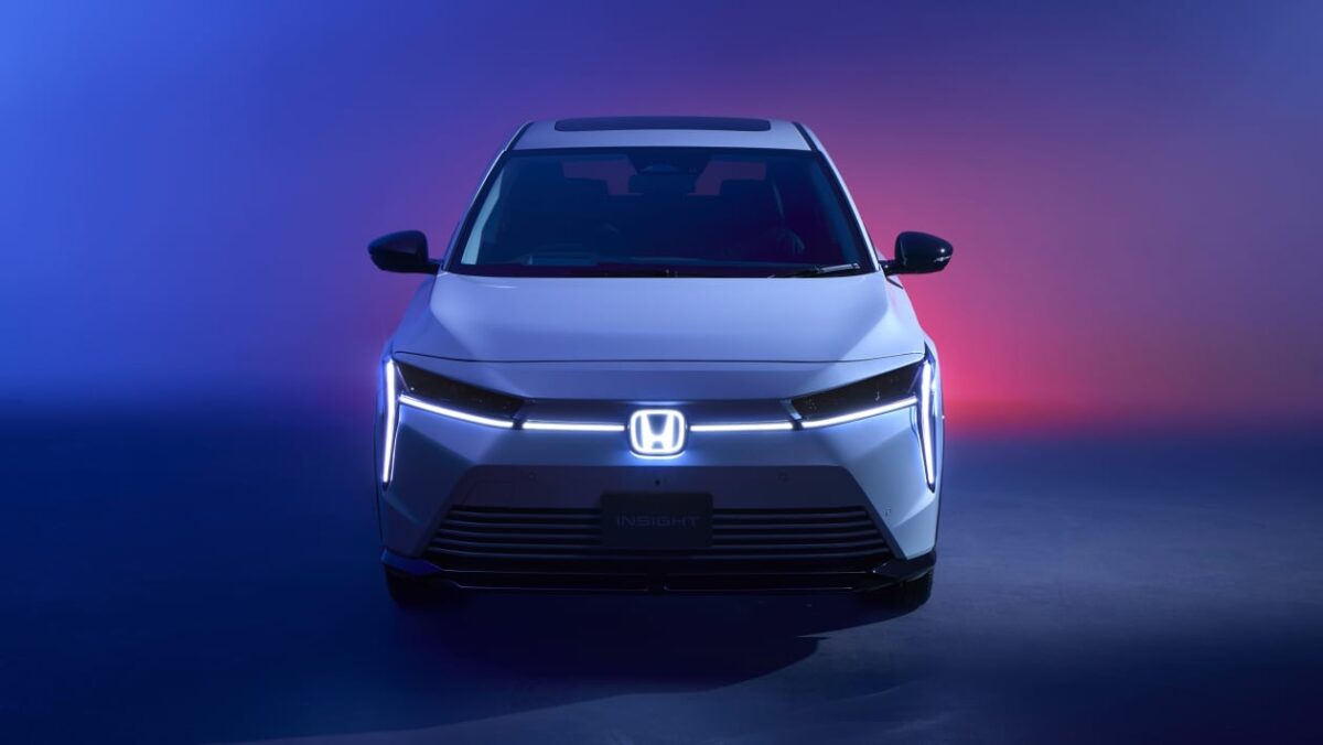 La nouvelle Honda Insight comblera le fossé des véhicules électriques jusqu'à l'arrivée de la série 0 l'année prochaine