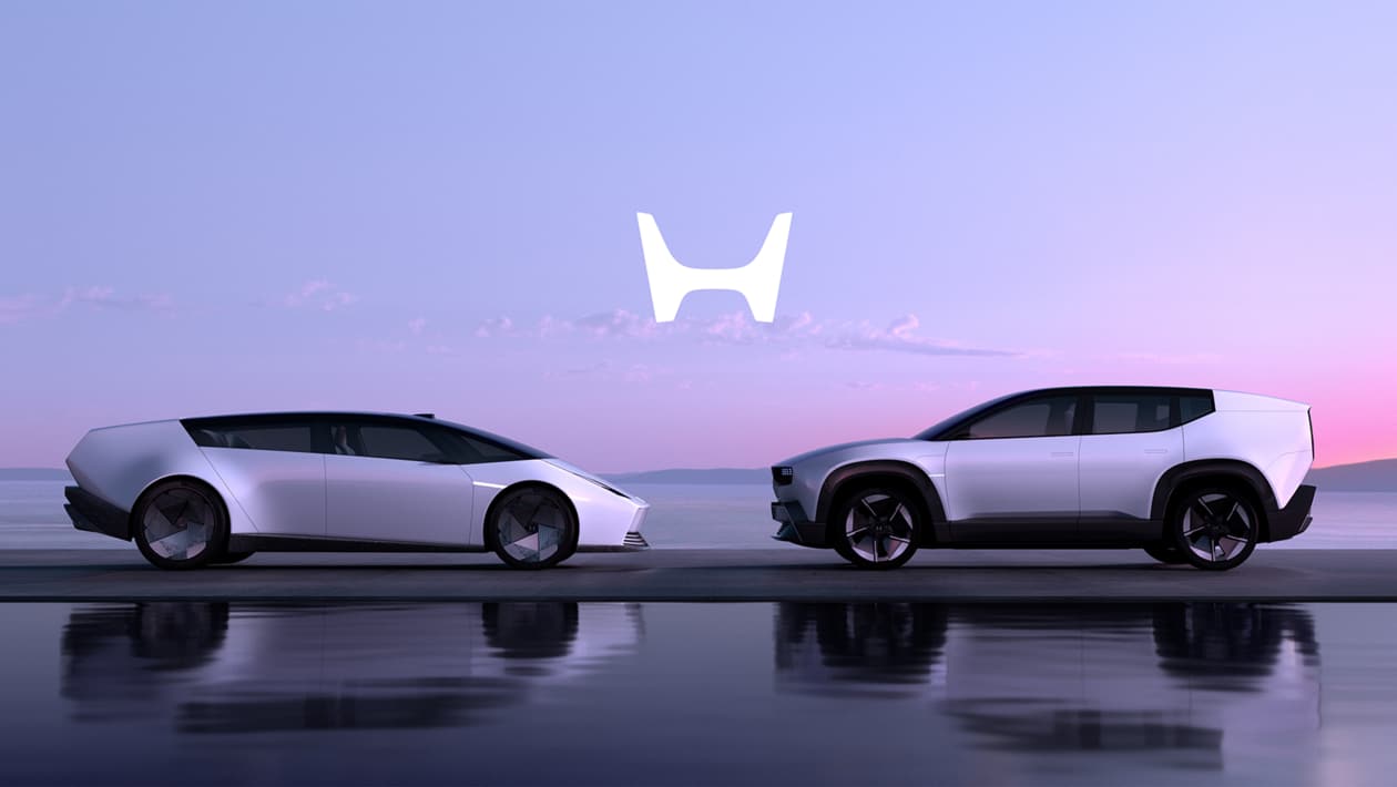 BMW iX1 xLine driving