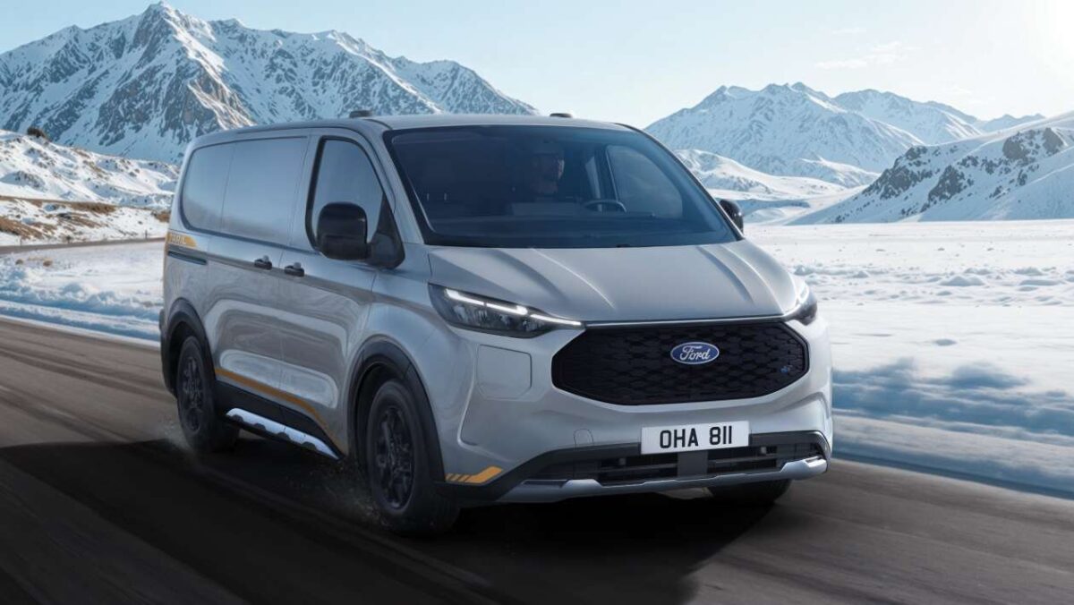 Le Ford E-Transit Custom mis à jour obtient 23 miles supplémentaires et une transmission intégrale