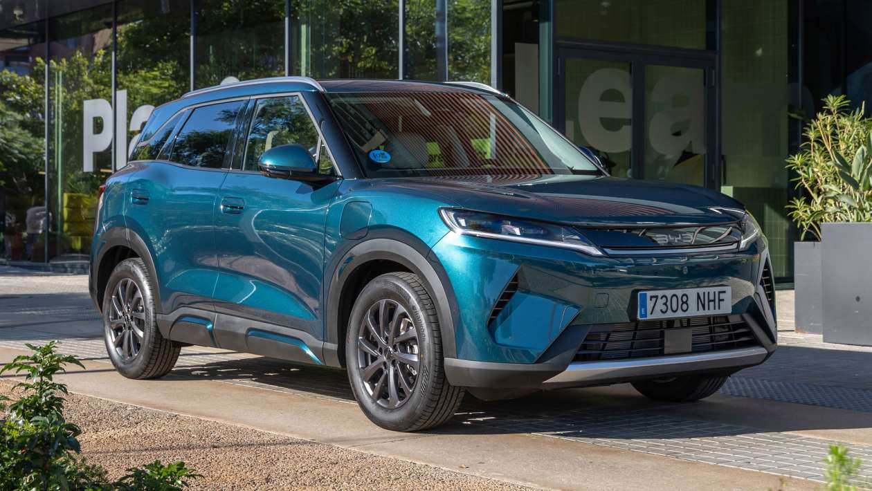 Le nouveau BYD Atto 2 DM-i est l'hybride rechargeable le moins cher du Royaume-Uni, mais n'offre que 24 miles d'autonomie EV