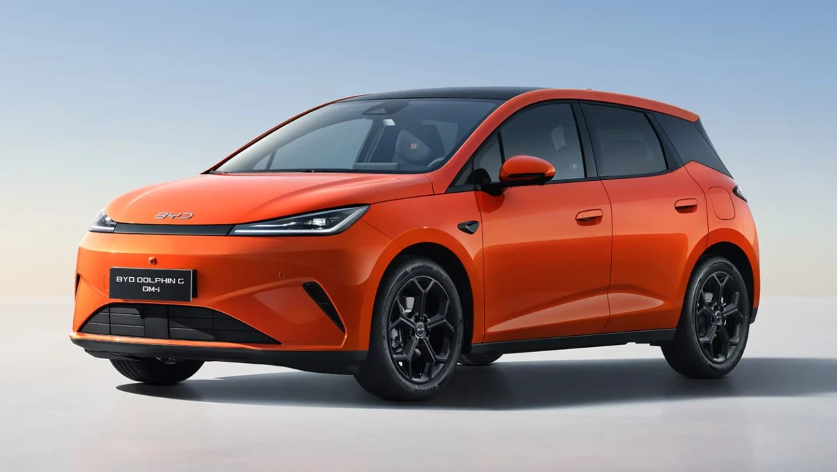 Le nouveau BYD Dolphin G fera sortir la Renault Clio de l'eau avec une autonomie EV de 65 miles