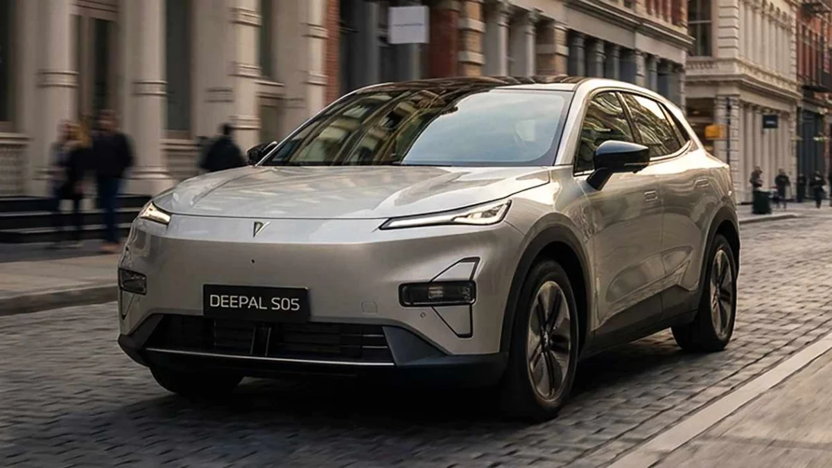 Le nouveau Changan Deepal S05 PHEV se bat contre Kia avec une autonomie EV de 62 milles et 254 ch